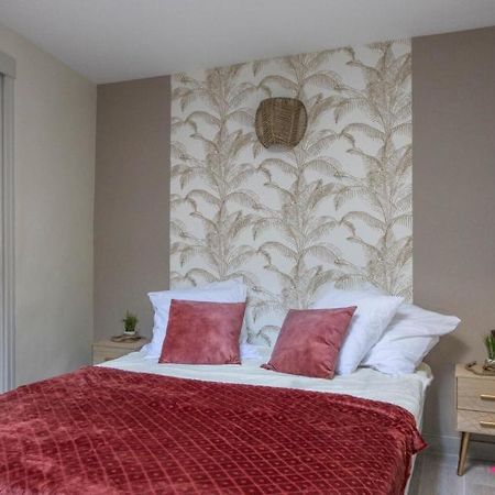 Ferienwohnung La Coquille D'Orleans Avec Sa Cour Exterior foto
